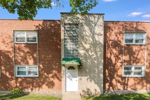 6141 W Thorndale Ave #A, Chicago, IL 60646