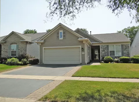 13674 Windy Prairie Dr, Huntley, IL 60142