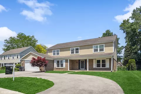 4130 Rutgers Ln, Northbrook, IL 60062