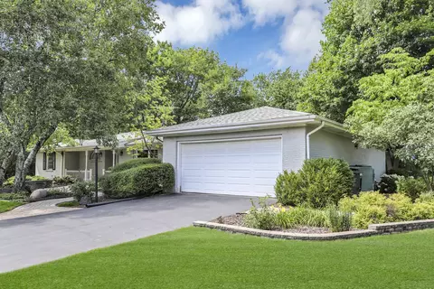 25 W780 Durfee Rd, Wheaton, IL 60189 photo 2