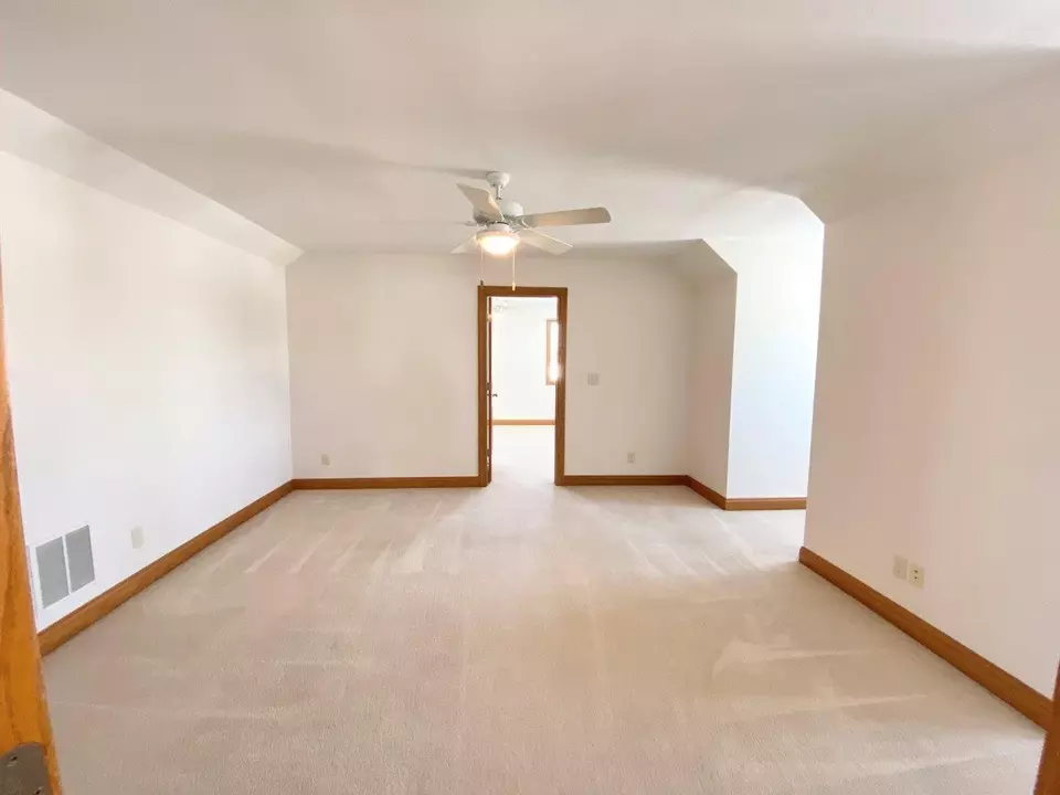 901 S Debra Ln, Pontiac, IL 61764 photo 45