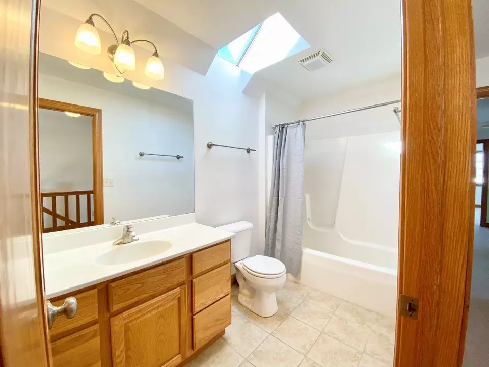  901 S Debra Ln, Pontiac, IL 61764 photo 44