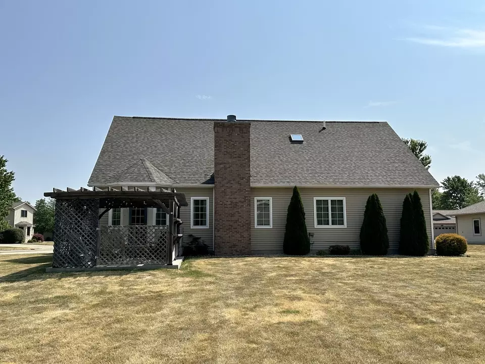 901 S Debra Ln, Pontiac, IL 61764 photo 54