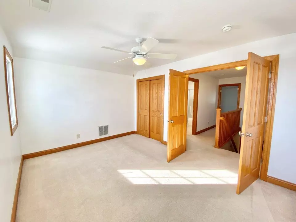  901 S Debra Ln, Pontiac, IL 61764 photo 43