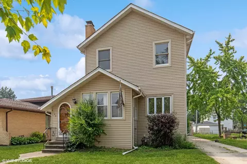 963 Hollywood Ave, Des Plaines, IL 60016