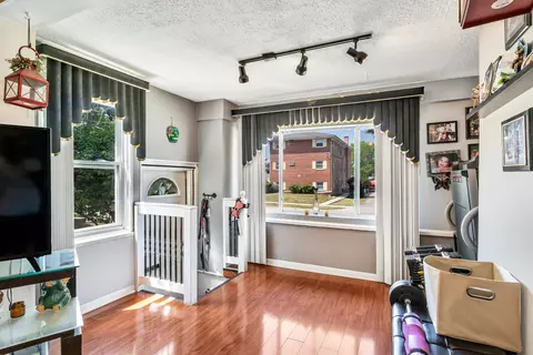 125 E North Ave, Addison, IL 60101 photo 9
