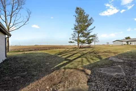 308 W Monroe St, Philo, IL 61864 photo 21