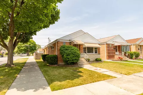 7500 N Octavia Ave, Chicago, IL 60631