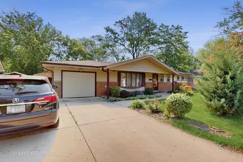 9421 Margail Ave, Des Plaines, IL 60016