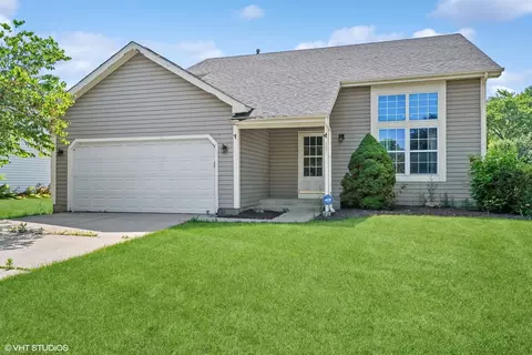 394 Windridge Dr, Round Lake Park, IL 60073