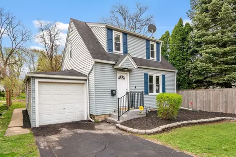 420 Church St, Batavia, IL 60510