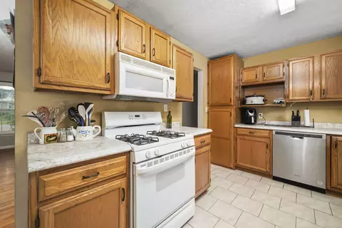410 Maple Dr, Morris, IL 60450 photo 10