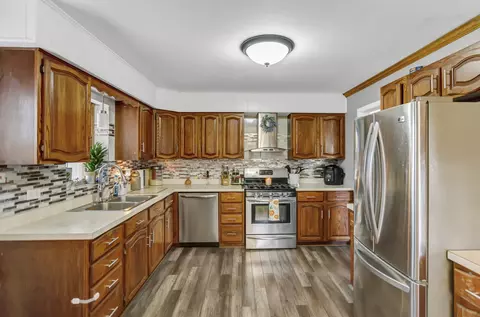 807 Schiller St, Itasca, IL 60143 photo 8