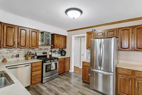 807 Schiller St, Itasca, IL 60143 photo 9