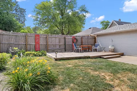 601 Vale St, Bloomington, IL 61701 photo 25