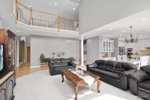 3340 White Eagle Dr, Naperville, IL 60564 photo 14