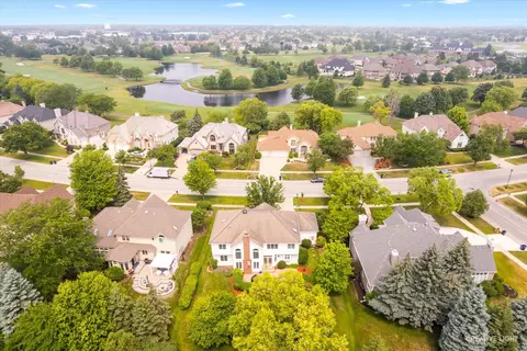 3340 White Eagle Dr, Naperville, IL 60564 photo 8