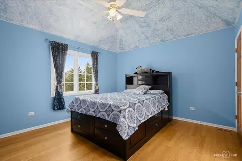 3340 White Eagle Dr, Naperville, IL 60564 photo 32