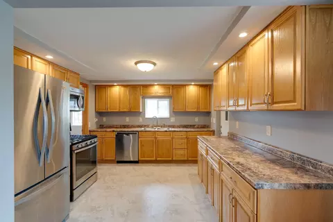 305 N 6th St, Cornell, IL 61319 photo 3