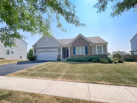 3147 Kyra Ln, Elgin, IL 60124