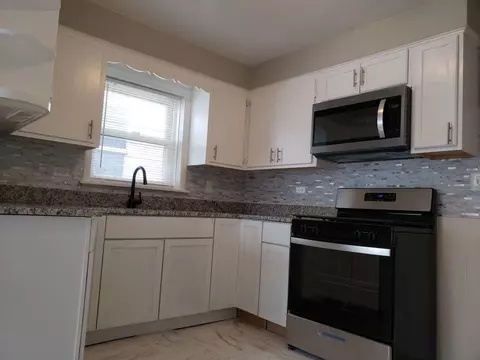 24 E 120th St, Chicago, IL 60628 photo 6