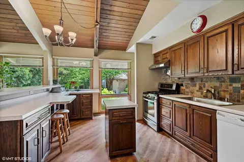 2123 Mcdaniel Ave, Evanston, IL 60201 photo 6