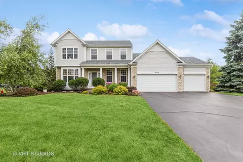 9112 Carol Ln, Spring Grove, IL 60081