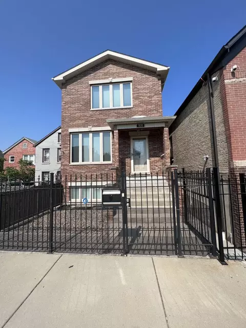 3650 S Paulina St, Chicago, IL 60609