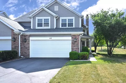 118 Whitman Dr, Schaumburg, IL 60173