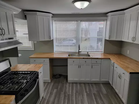 511 N River Rd, Mchenry, IL 60051 photo 12