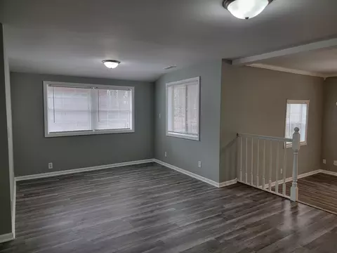 511 N River Rd, Mchenry, IL 60051 photo 2