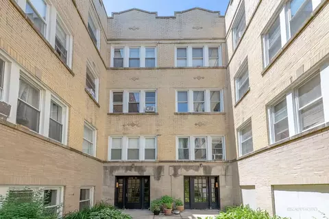 6450 N Claremont Ave #2, Chicago, IL 60645
