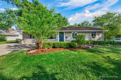 1831 Wedgewood Ln, Schaumburg, IL 60193