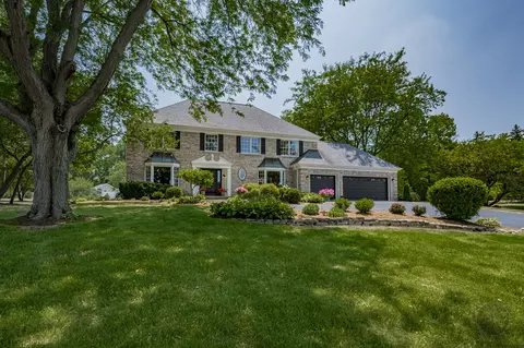 38 W677 Elliott Ct, Saint Charles, IL 60175