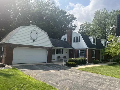 203 Julie Dr, Kankakee, IL 60901 photo 3