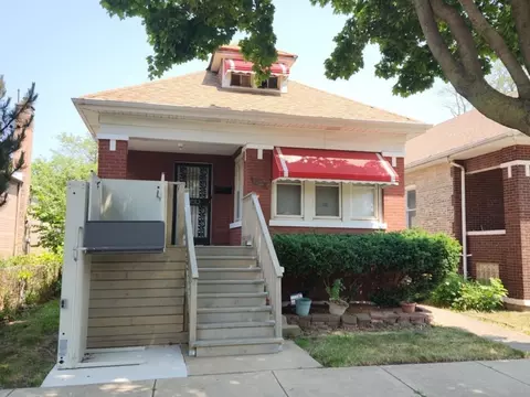 10211 S Emerald Ave, Chicago, IL 60628