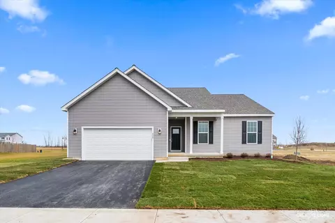 1310 S Wind Dr, Sandwich, IL 60548