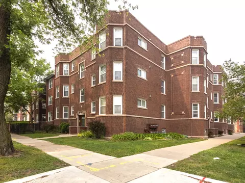 4958 N Troy St #1, Chicago, IL 60625