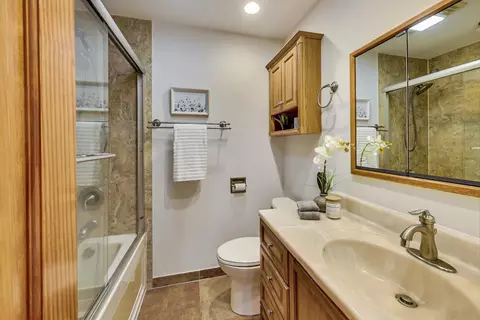 502 Cherry Cir, Glenview, IL 60025 photo 16