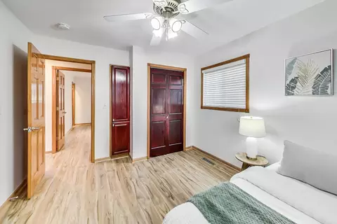 502 Cherry Cir, Glenview, IL 60025 photo 13