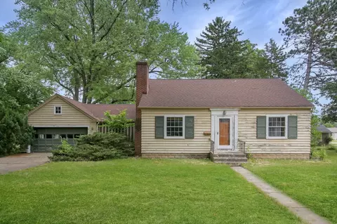 410 N Elm St, Sandwich, IL 60548
