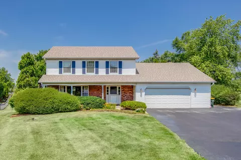 3 N104 Crest Ct, West Chicago, IL 60185