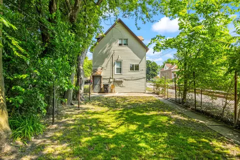 2959 E 80th Pl, Chicago, IL 60617 photo 25