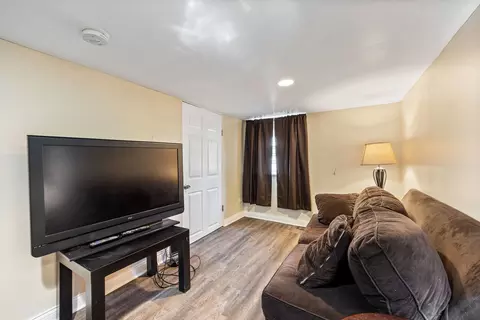 2959 E 80th Pl, Chicago, IL 60617 photo 17