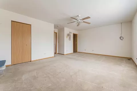 1718 Mountain Ridge Pass, Plainfield, IL 60586 photo 17
