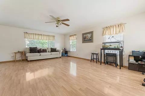 1718 Mountain Ridge Pass, Plainfield, IL 60586 photo 7