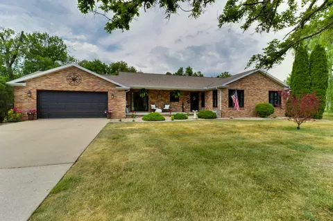 612 E 5th St, Gibson City, IL 60936