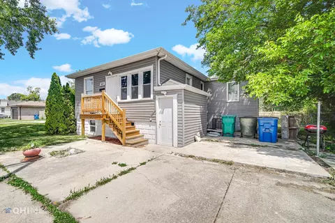 910 E 155th St, Phoenix, IL 60426 photo 23