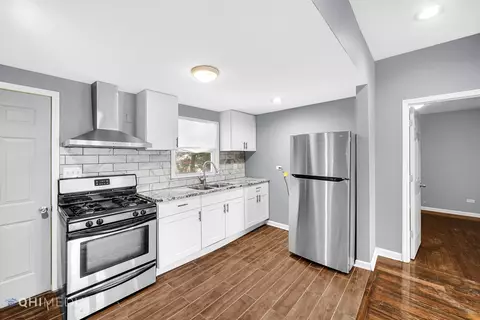 910 E 155th St, Phoenix, IL 60426 photo 16