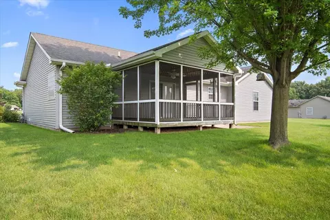 1609 Parkview Dr, Eureka, IL 61530 photo 29